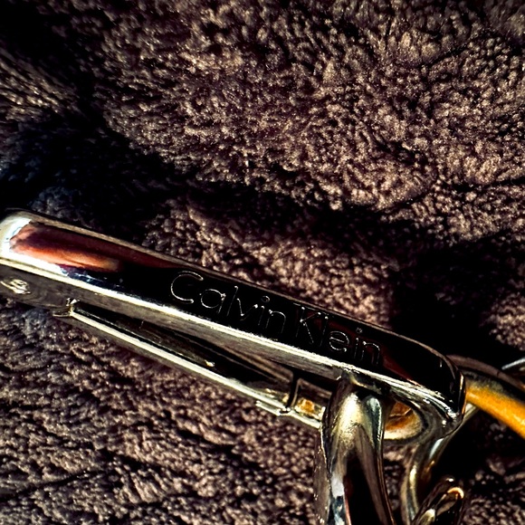 Calvin Klein Slouchy Leather Handbag/Crossbody - Picture 4 of 10